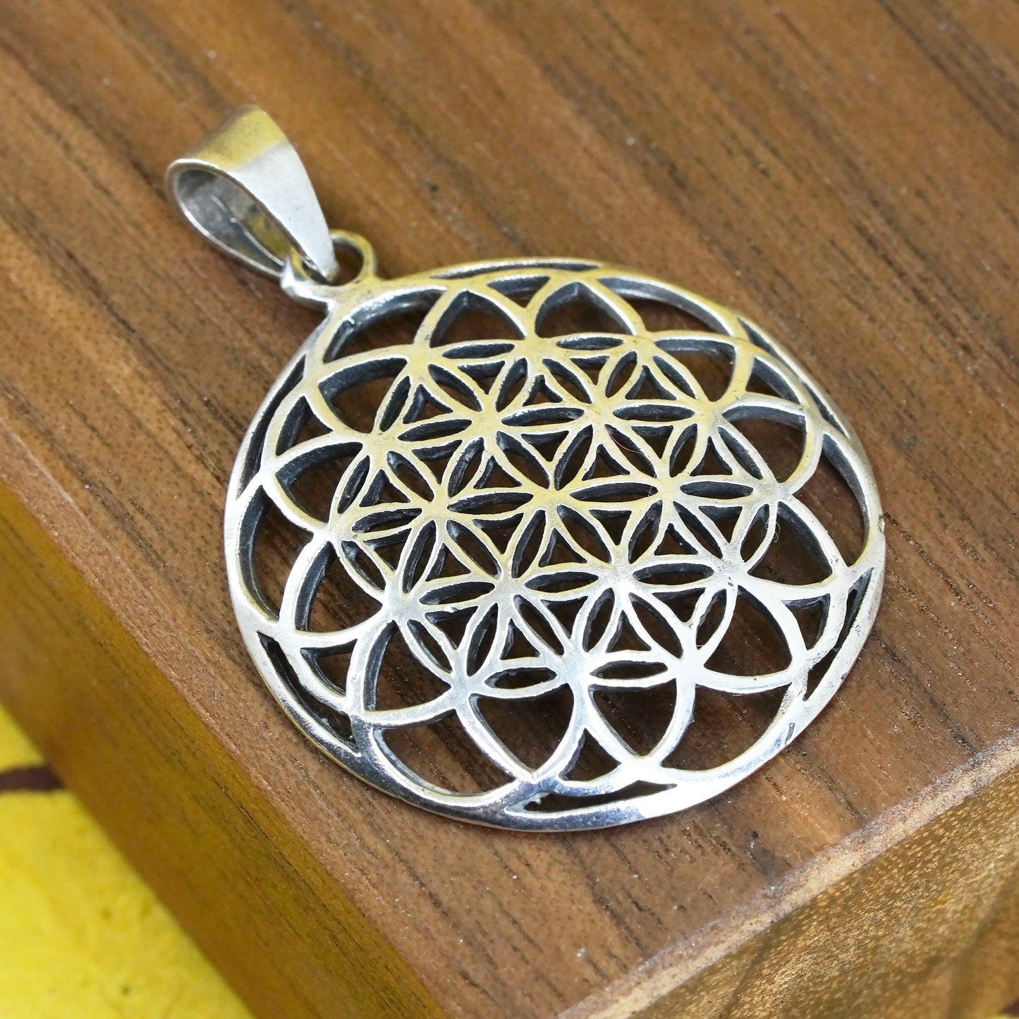Vintage Sterling silver handmade woven pendant, 925 braided circle charm