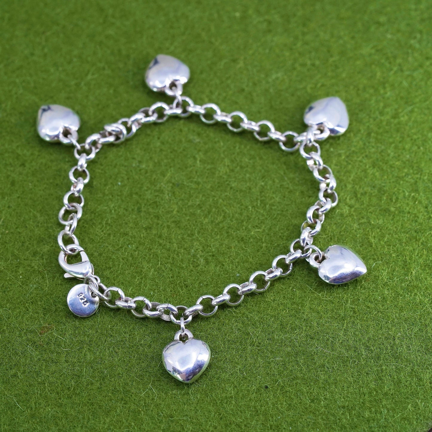 6.75” 5mm, Vintage sterling 925 silver circle bracelet with heart charms