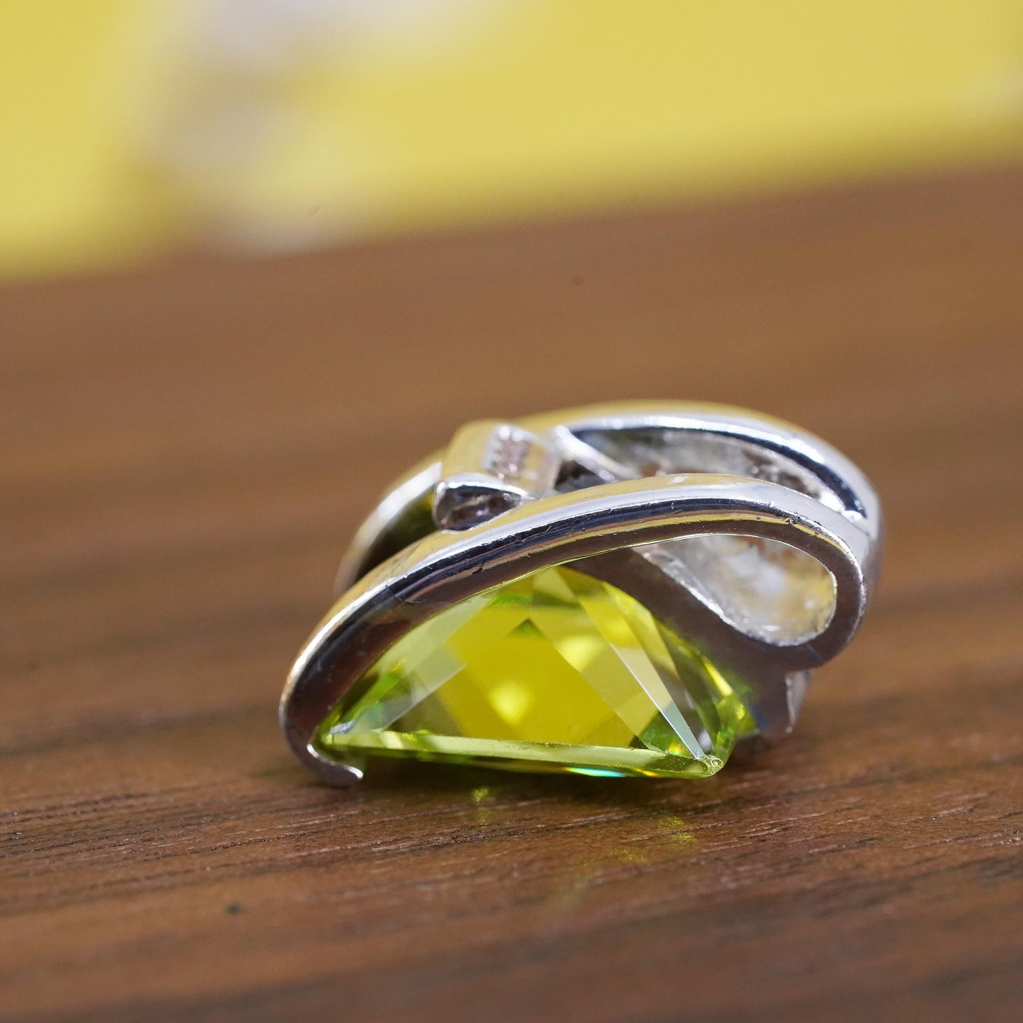 Vintage Sterling 925 silver handmade charm pendant with square peridot