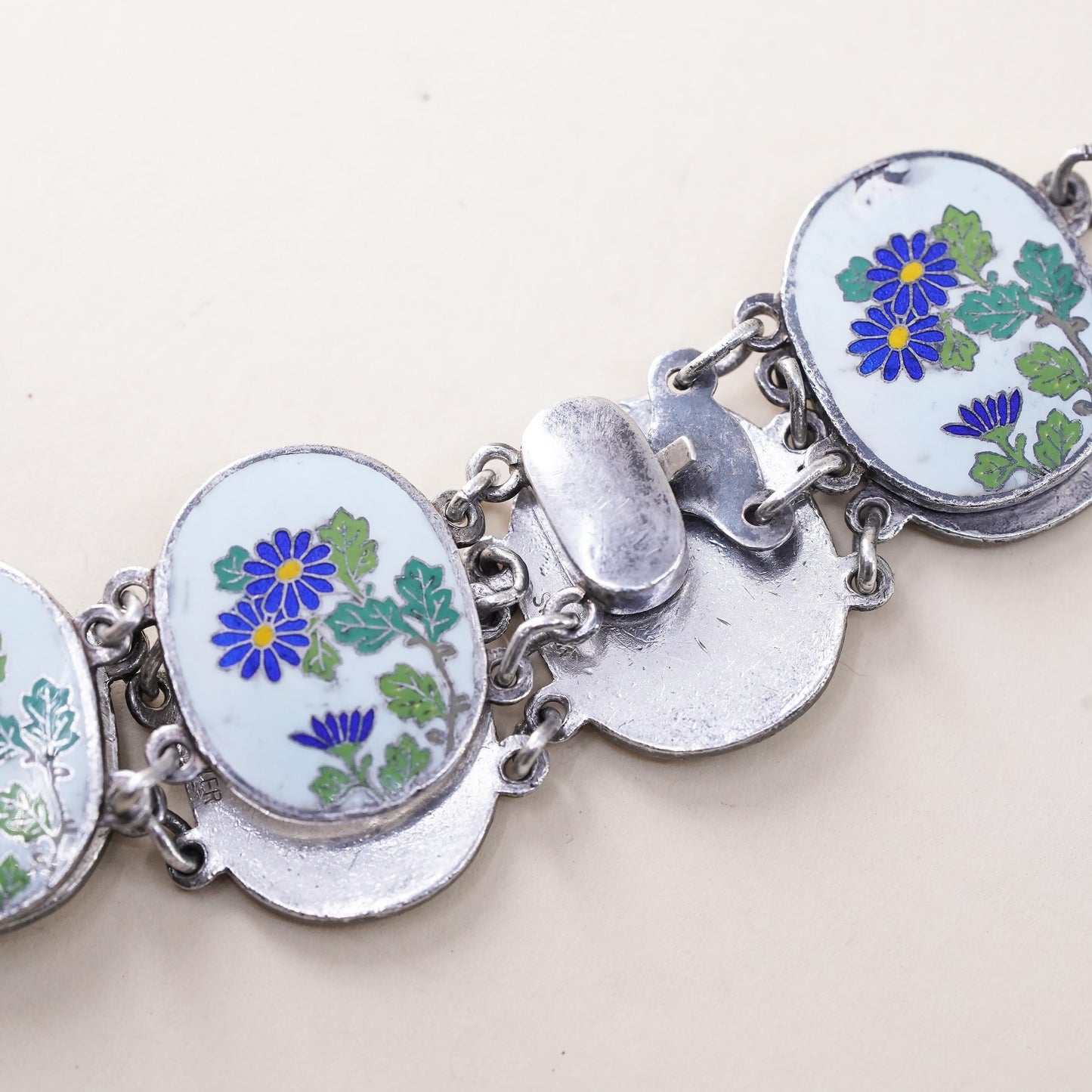 6.25”, Vintage handmade sterling 925 silver tennis bracelet with enamel flower
