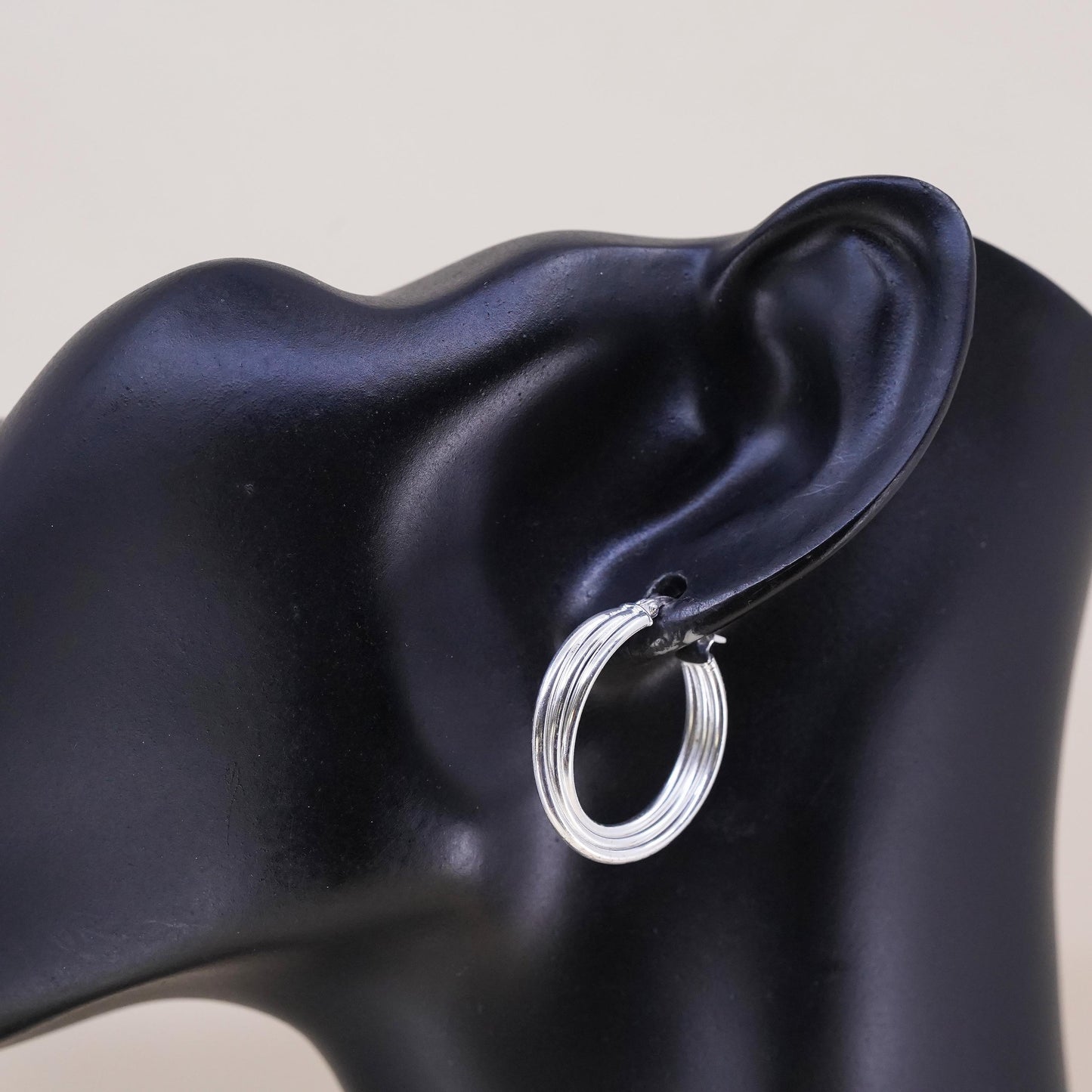 1", Vintage sterling silver loop single earring, fashion primitive twisted hoop