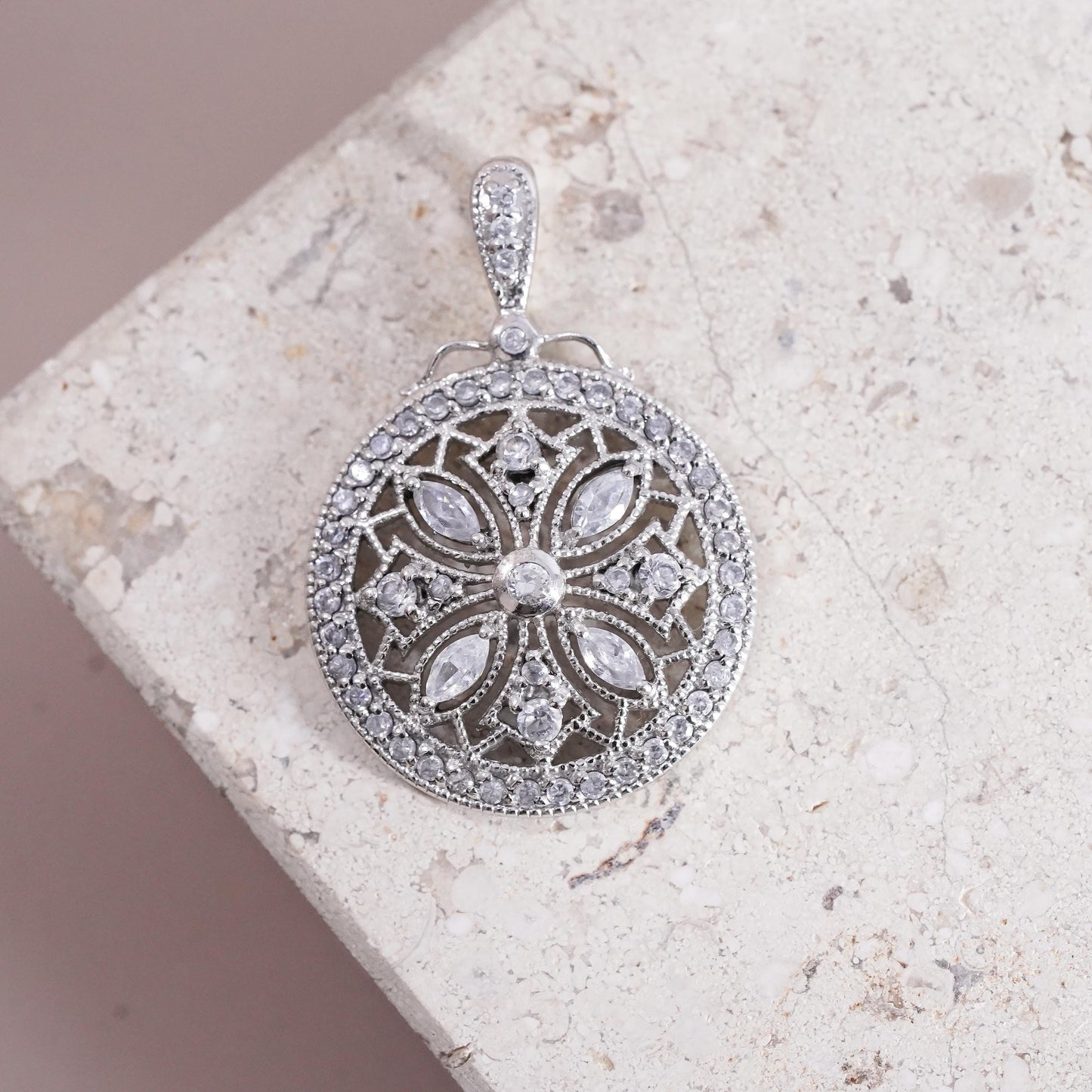 Vintage Sterling 925 silver circle pendant with cluster cz