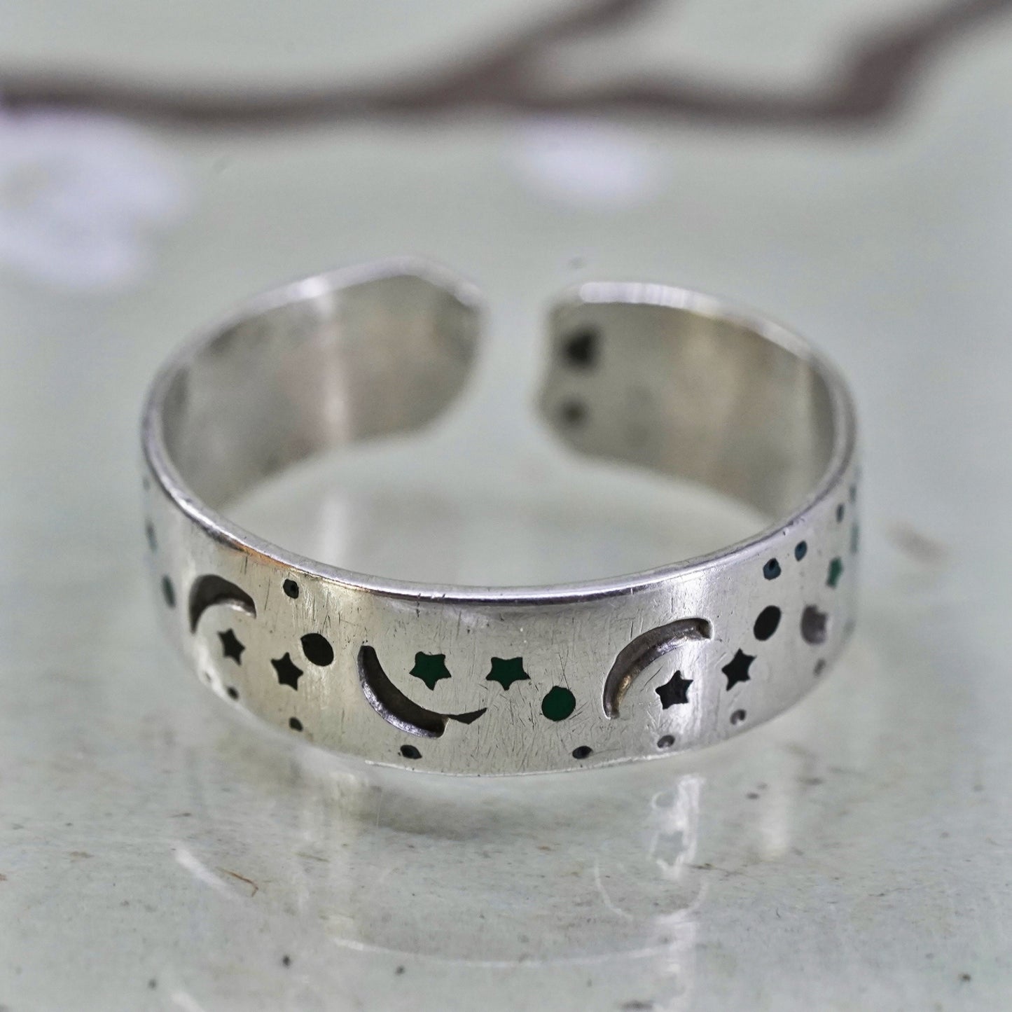 Size 4, Vintage sterling silver handmade ring, star moon 925 band with open end