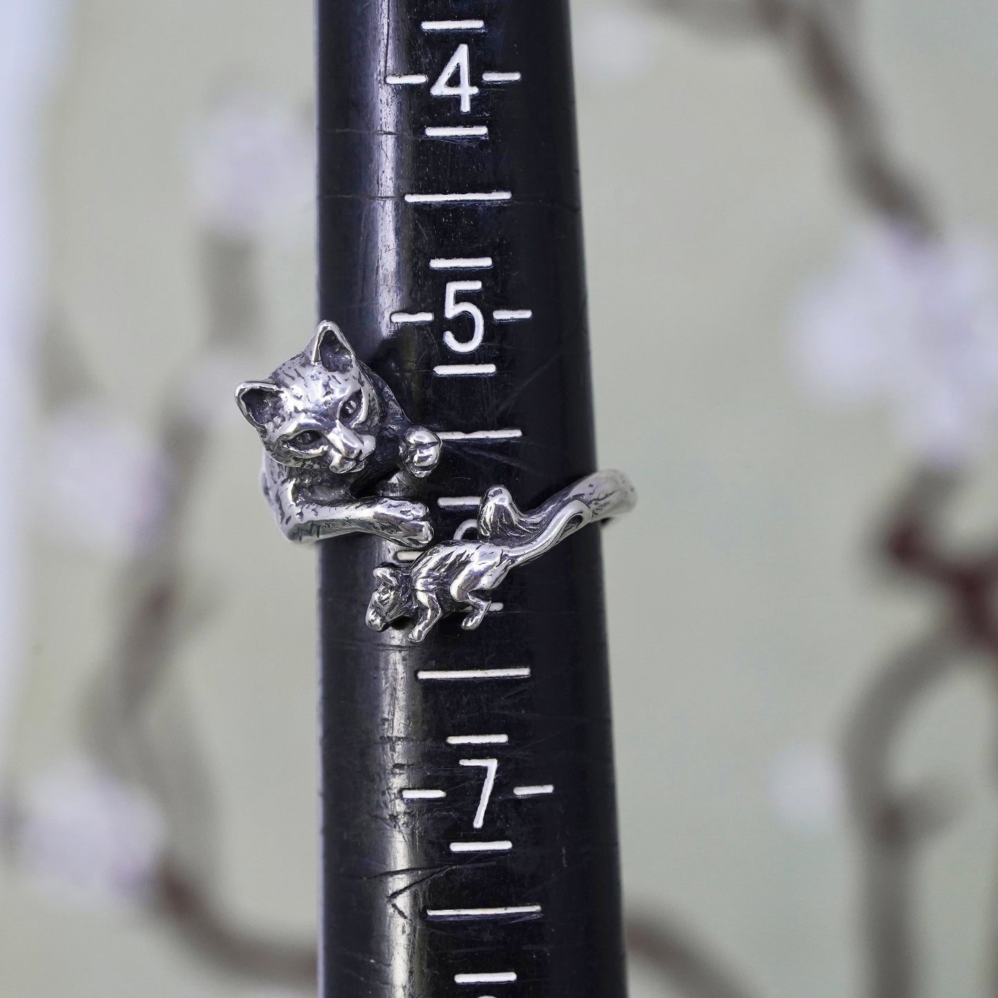 Size 6, vintage sterling silver handmade ring. 925 silver cat rat band