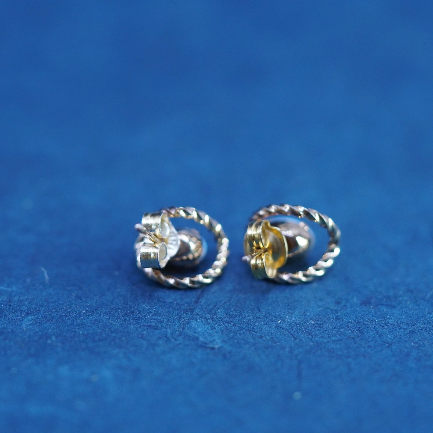1g, vintage solid 14K yellow gold opal earrings, 585 twisted studs