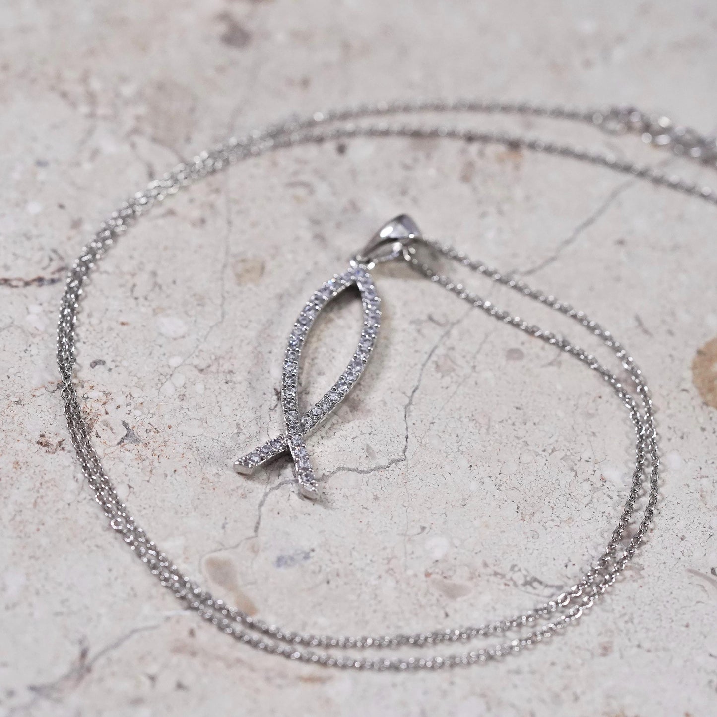 16"+2”, Sterling silver necklace, 925 circle chain fish pendant and Cz