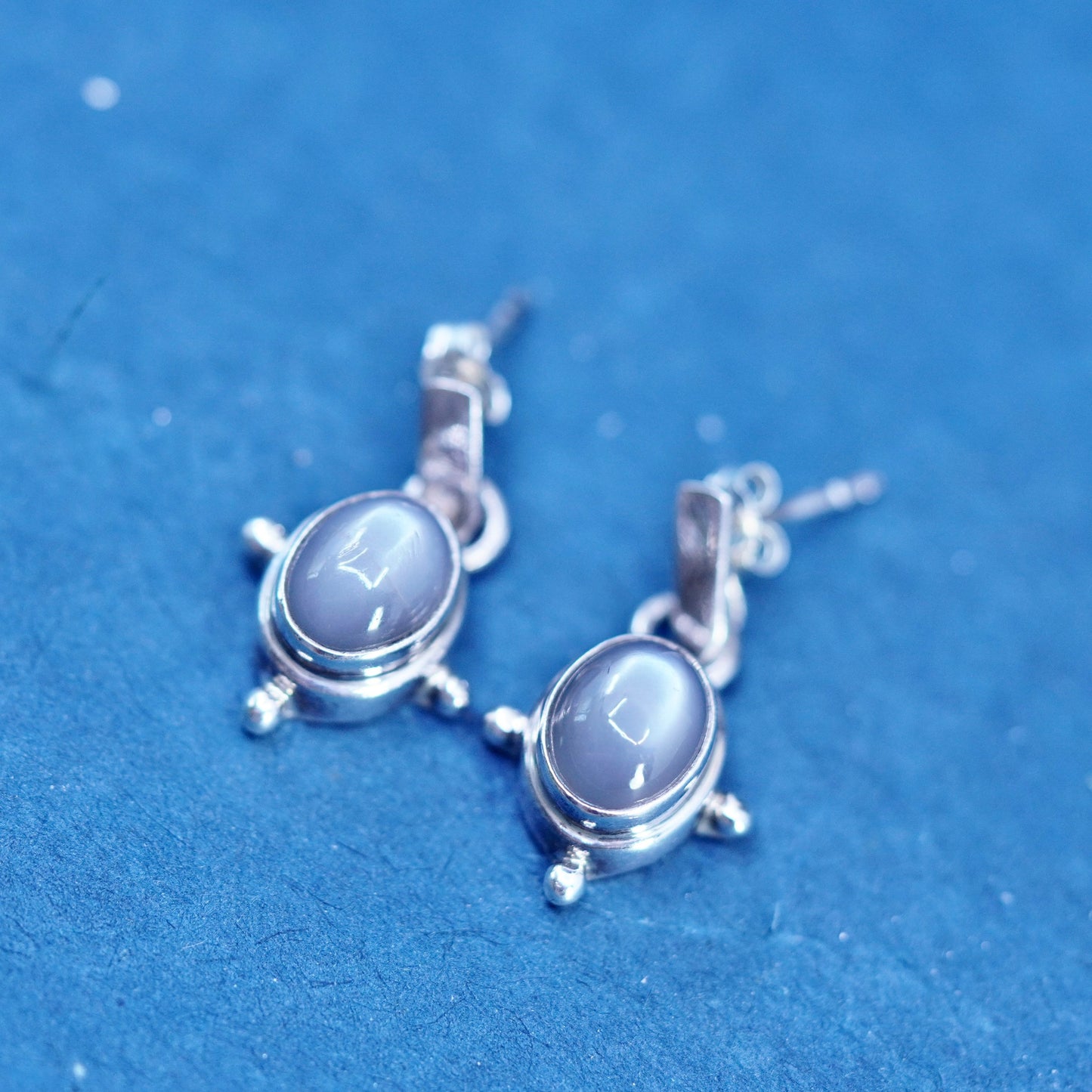Vintage Sarda Sterling 925 silver handmade earrings with oval moonstone