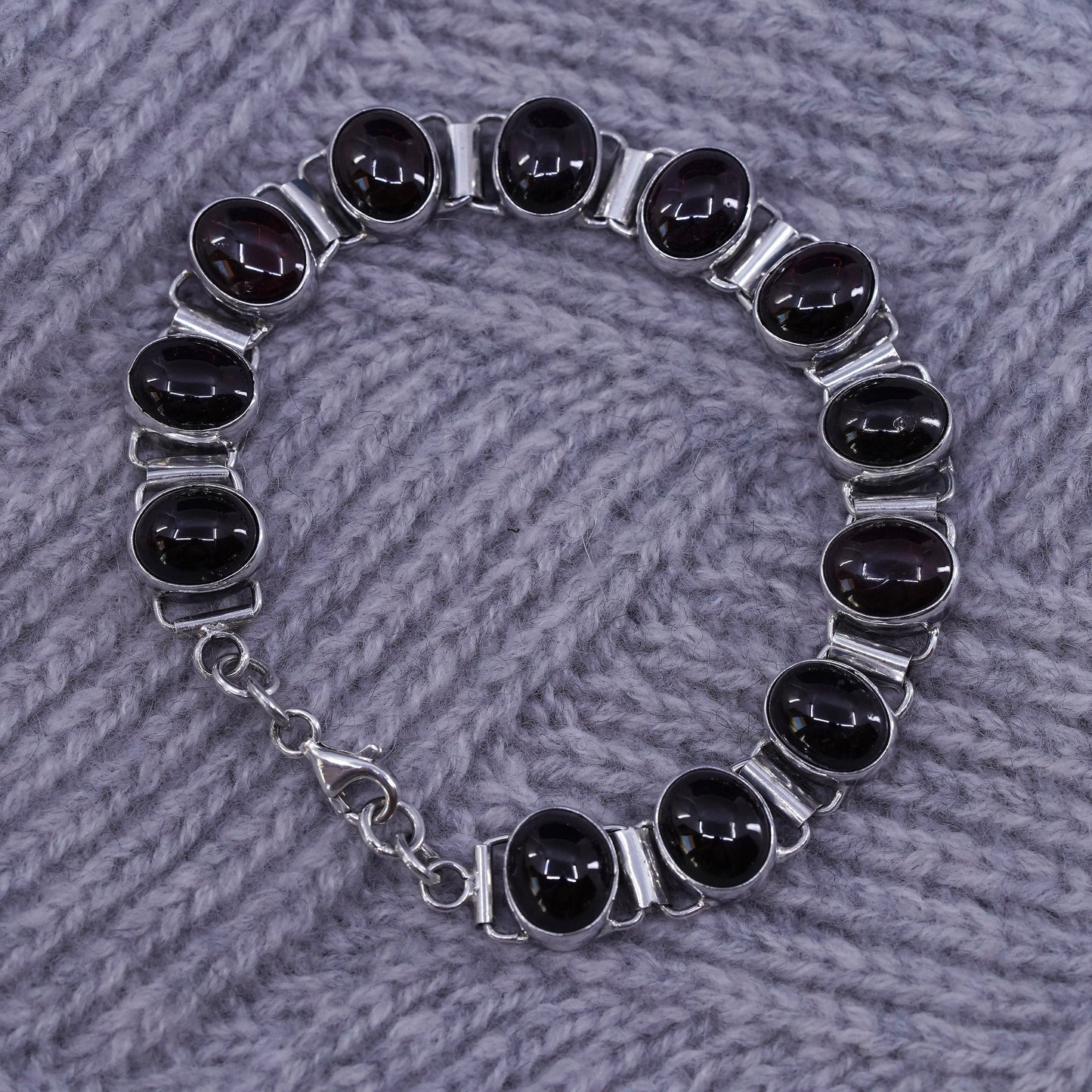 7.5", vintage Sterling 925 silver handmade tennis bracelet with oval garnet