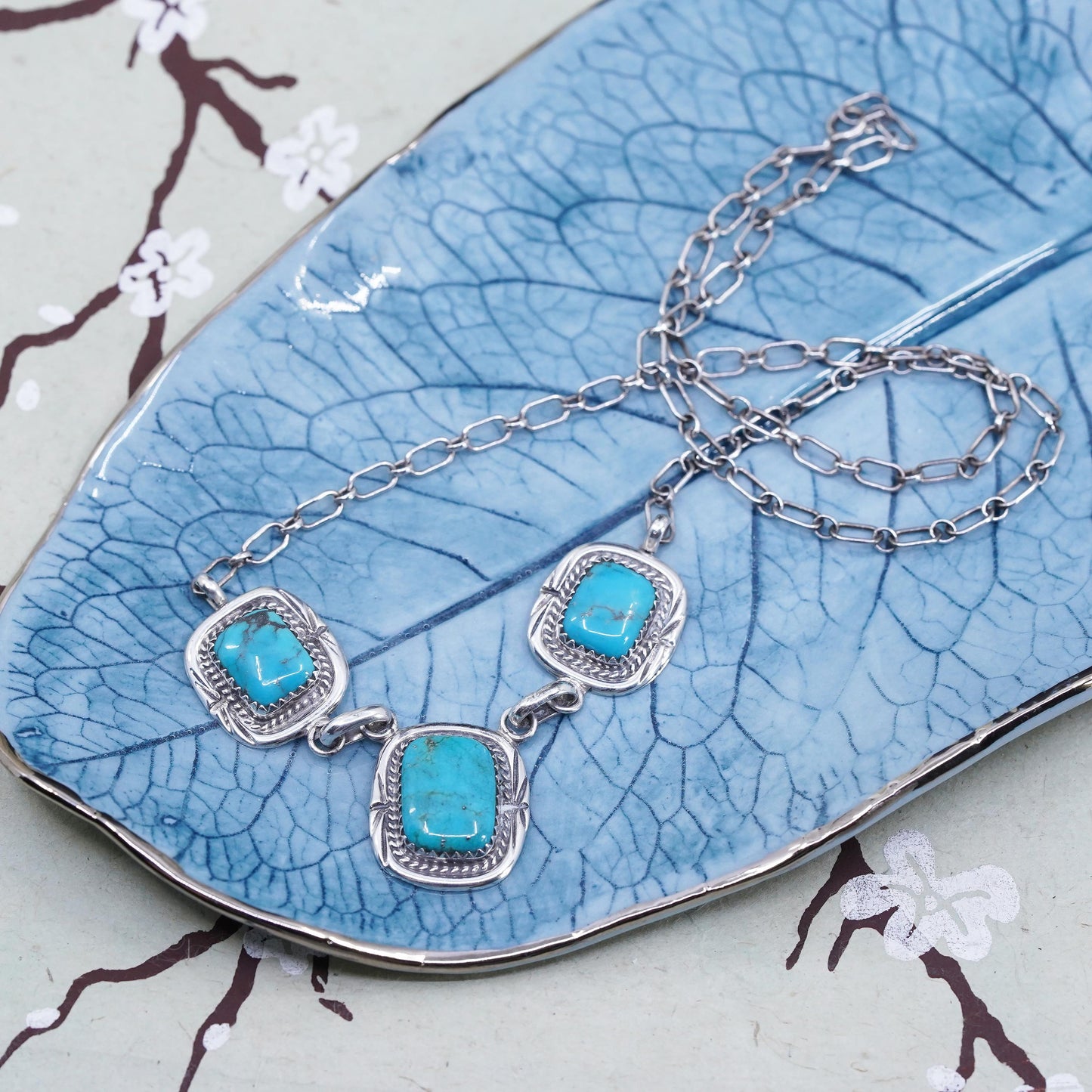 18", Native American Sterling silver necklace 925 elongated turquoise pendant