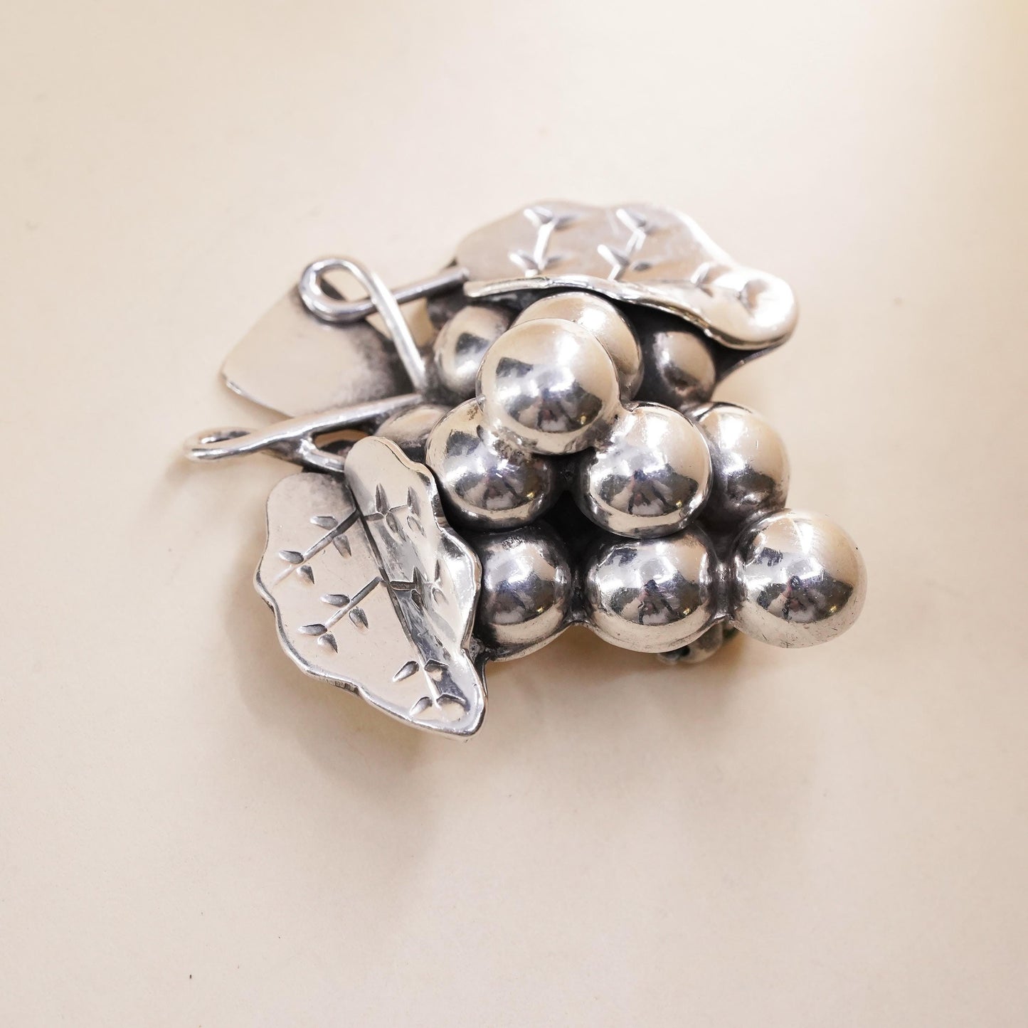 Vintage Mexican sterling silver handmade single earring, 925 silver grape clip on