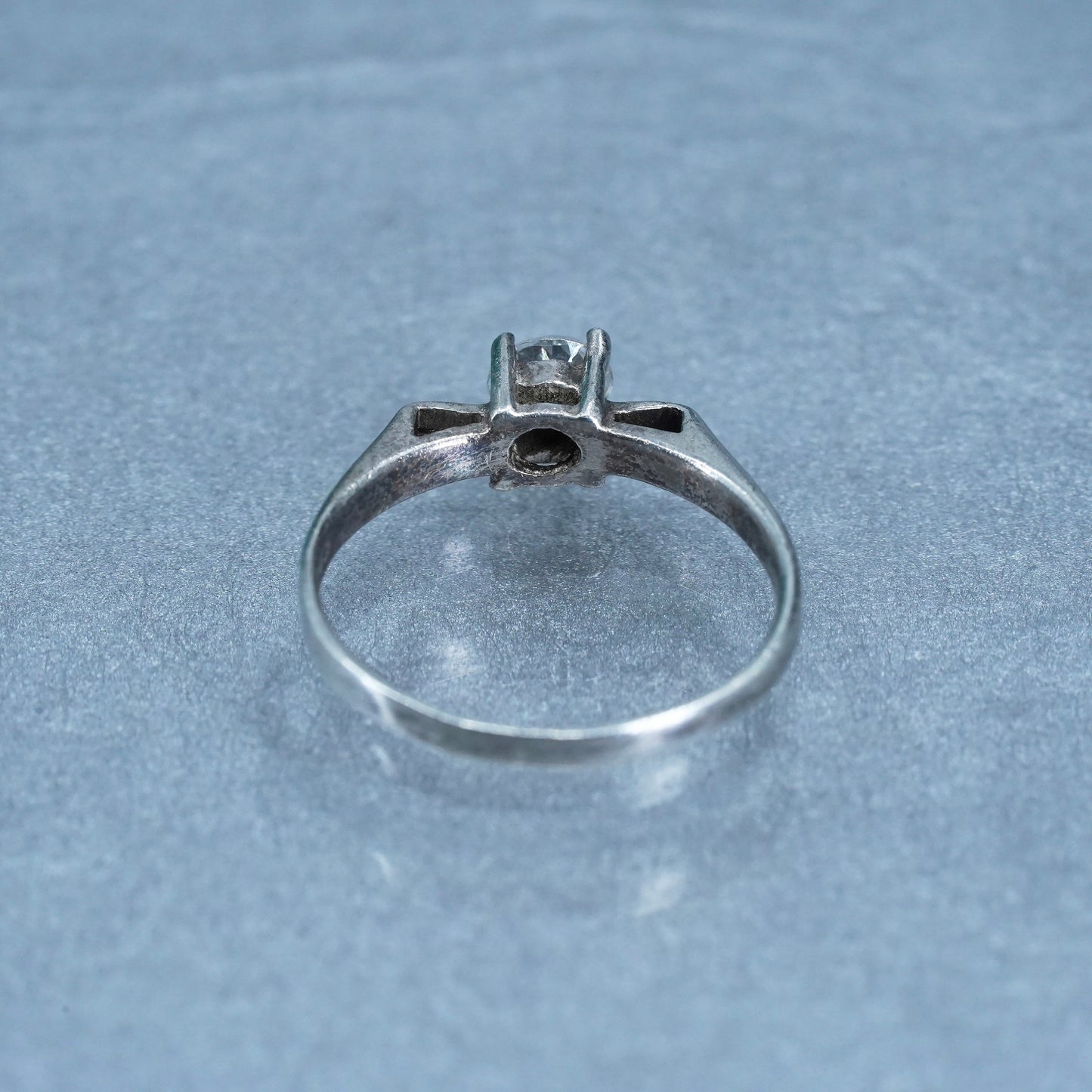 Size 4.5, vintage Sterling 925 silver handmade engagement ring with Cz