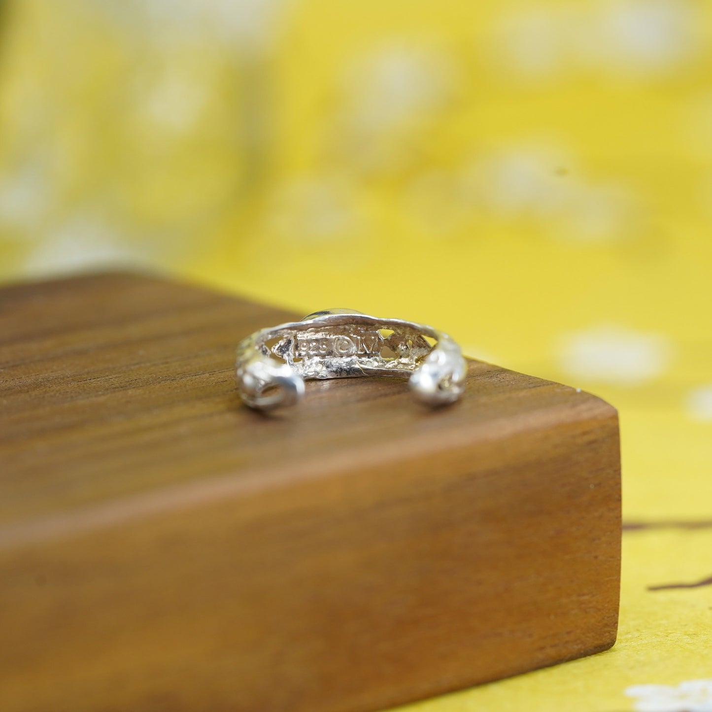 Size 3, Vintage Sterling silver handmade ring, 925 open band with pink quartz