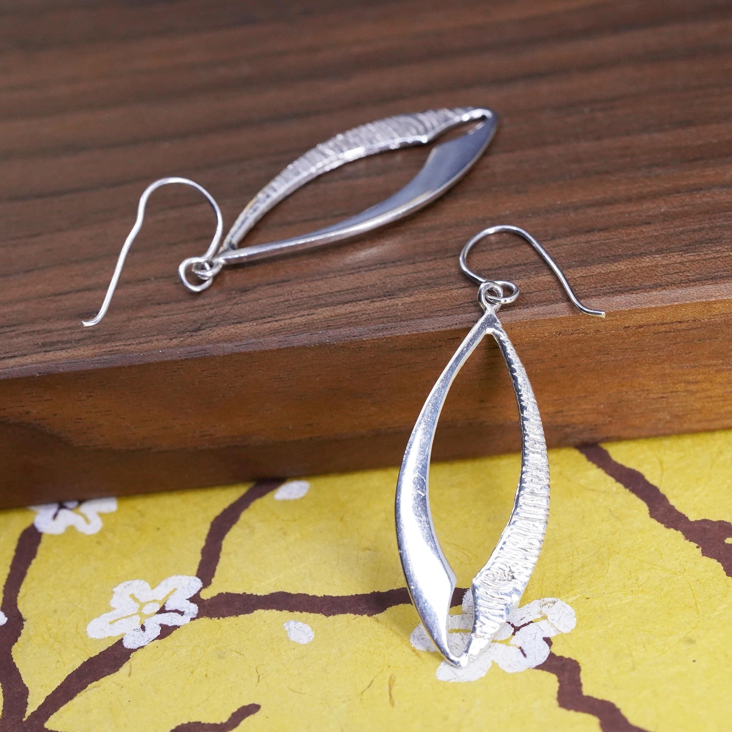 Vintage Sterling silver handmade earrings, 925 leaves shaped, textured dangles