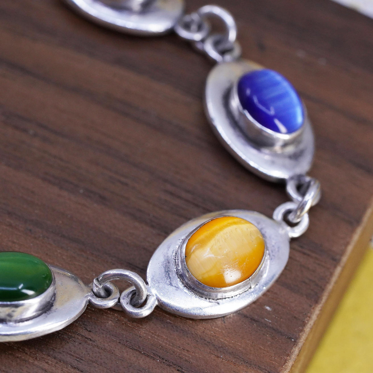 7", Mexican Taxco Sterling 925 silver bracelet multi color oval cat’s eye