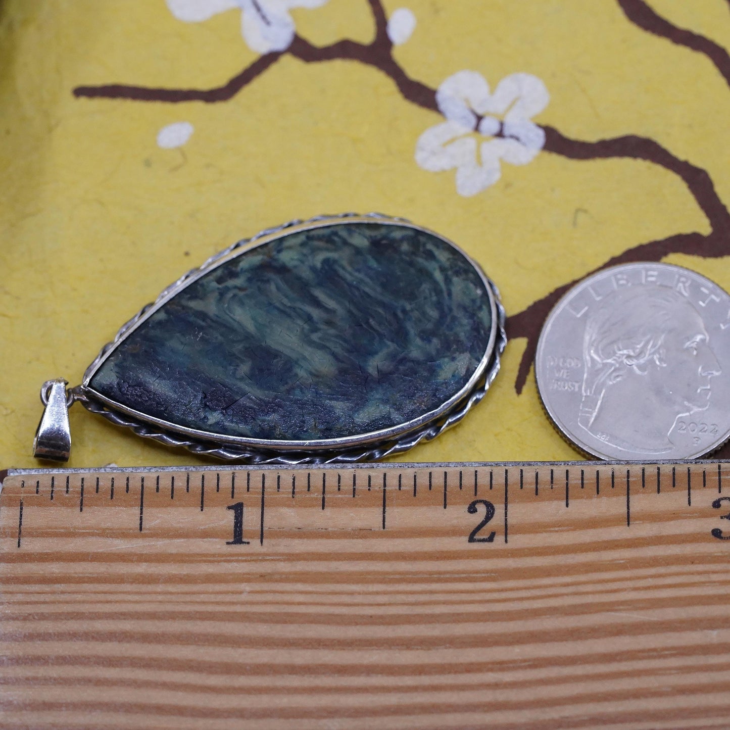 Vintage Sterling 925 silver handmade teardrop pendant dyed Mable textured wood