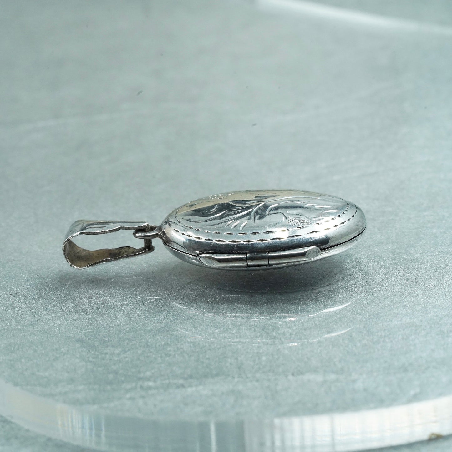 Sterling silver pendant charm, textured 925 oval floral two photos locket