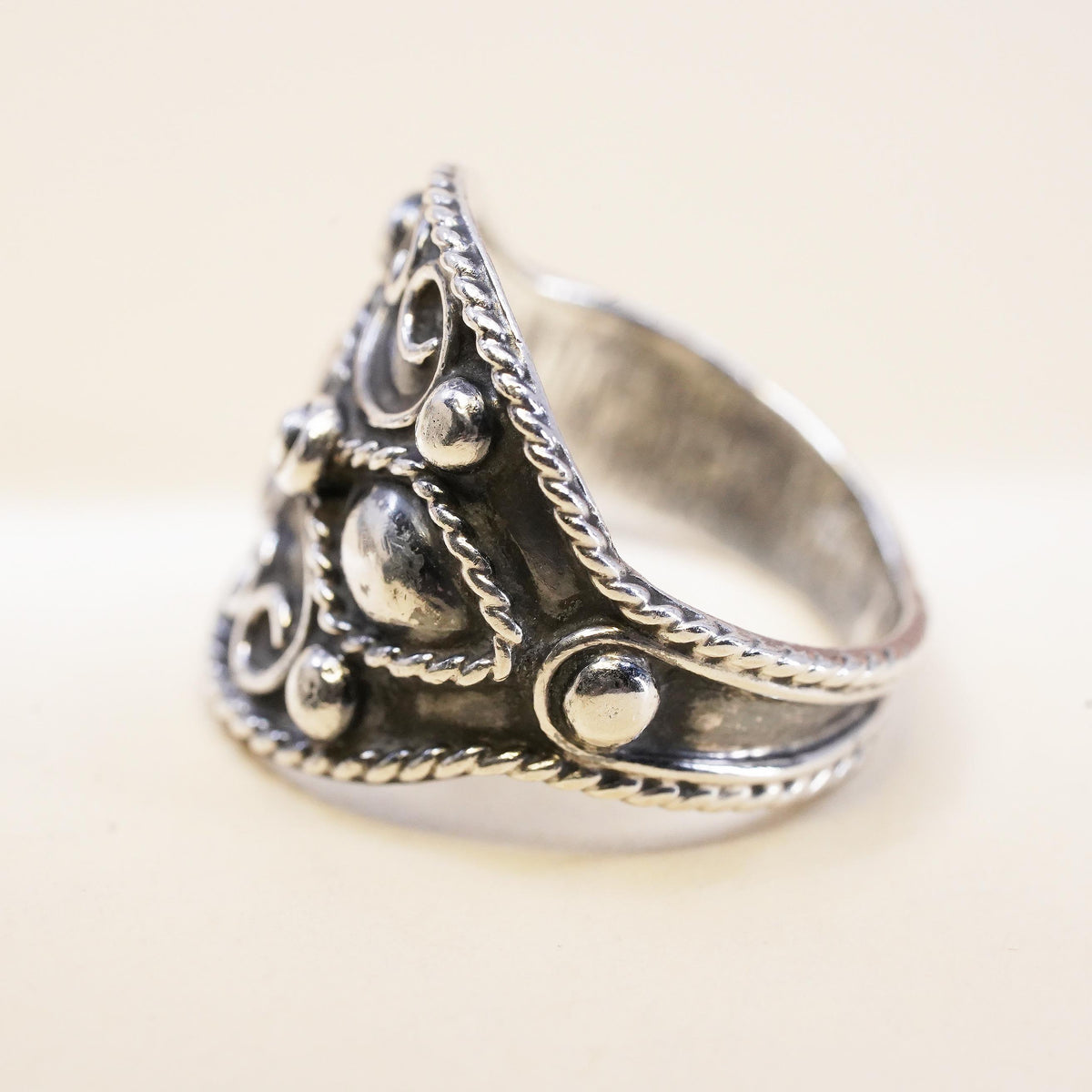 Size 8, Mexican Sterling Silver Balinese Ring, Ornate Swirl Oxidized Wide Band
