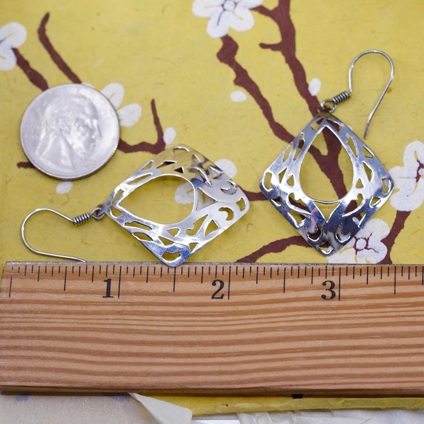 Vintage Sterling silver handmade earrings, 925 filigree diamond shaped drops