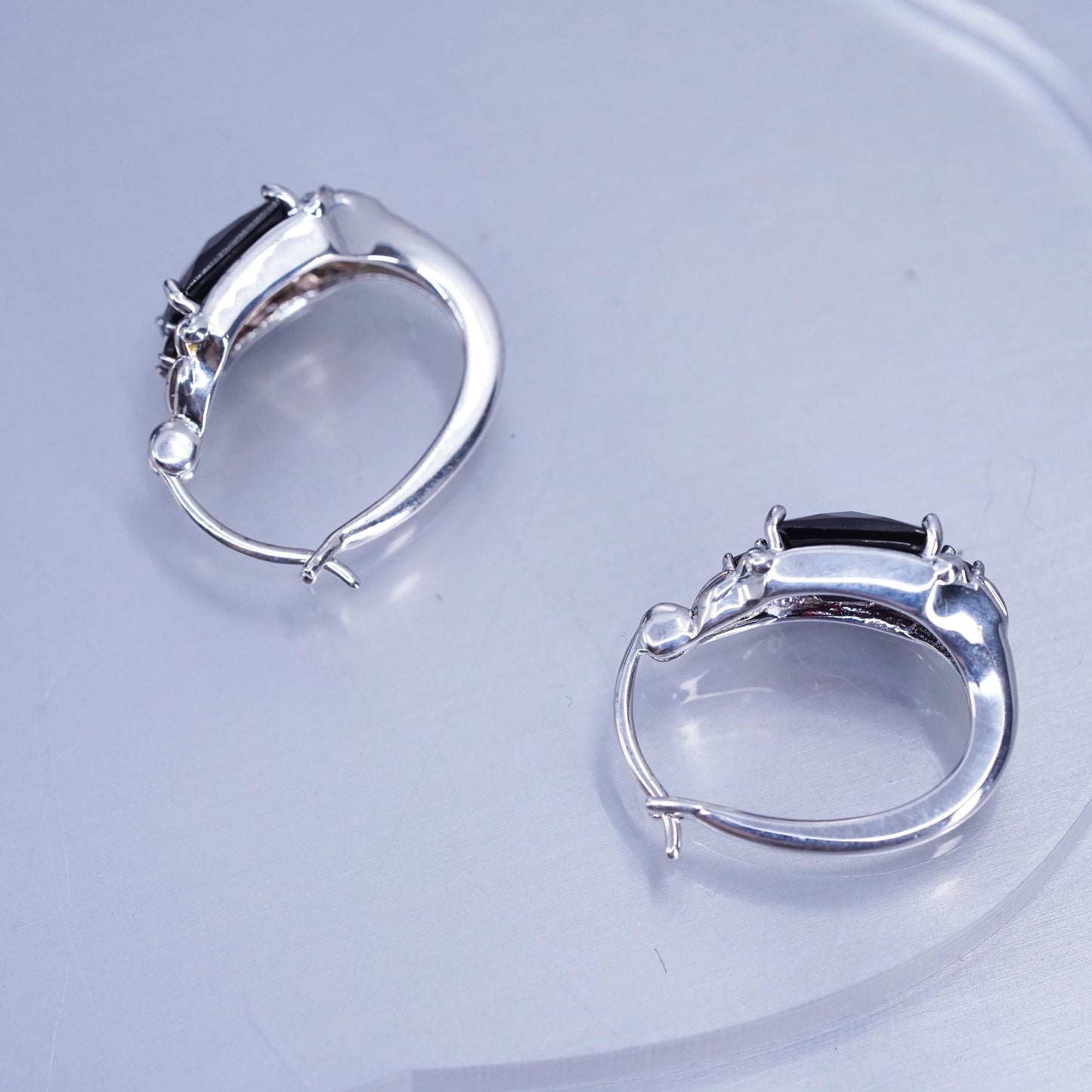 0.75”, vintage fashionable Sterling silver earrings, 925 Huggie hoops garnet
