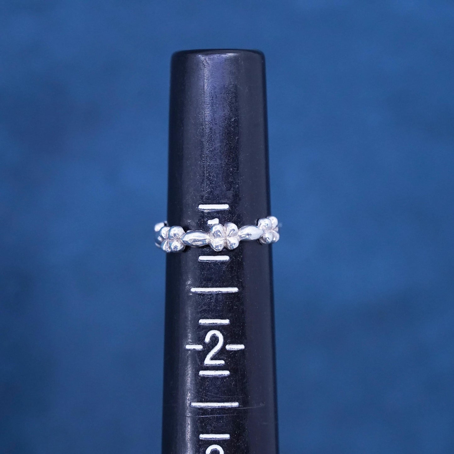 Size 1, vintage Sterling silver handmade ring, 925 flower band