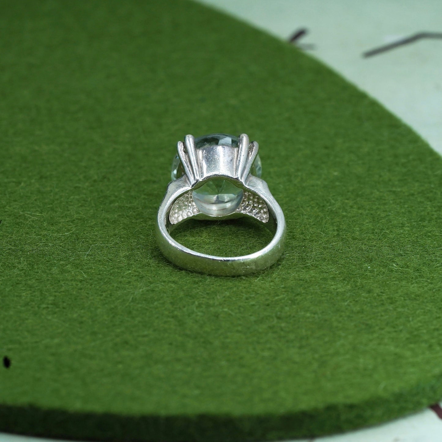 Size 7.5, vtg Sterling silver handmade ring, 925 crown band with clear crystal