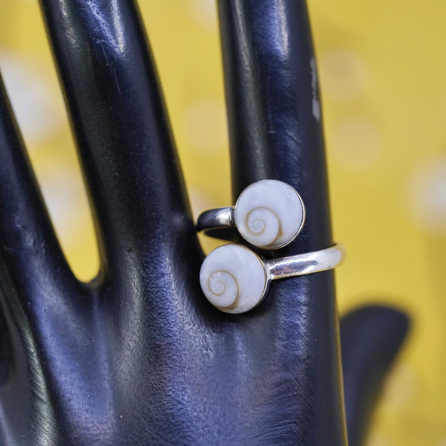 vintage Sterling 925 Silver Shiva eye wrap Ring | Mexican Jewelry, fossil shell