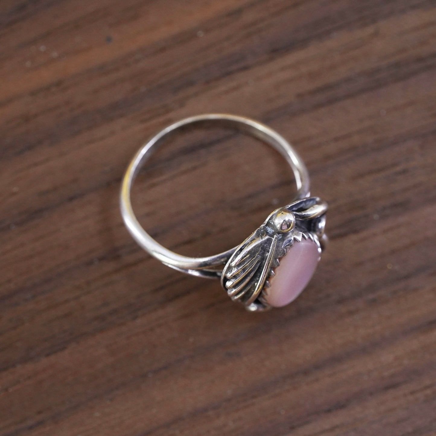 Size 7, Native American Thomas Singer sterling silver ring, 925 band abalone