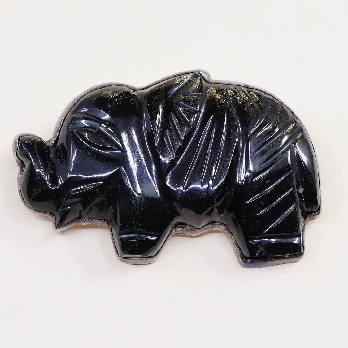 Vintage sterling silver handmade brooch, fine 925 silver engraved onyx elephant pin, silver Tested