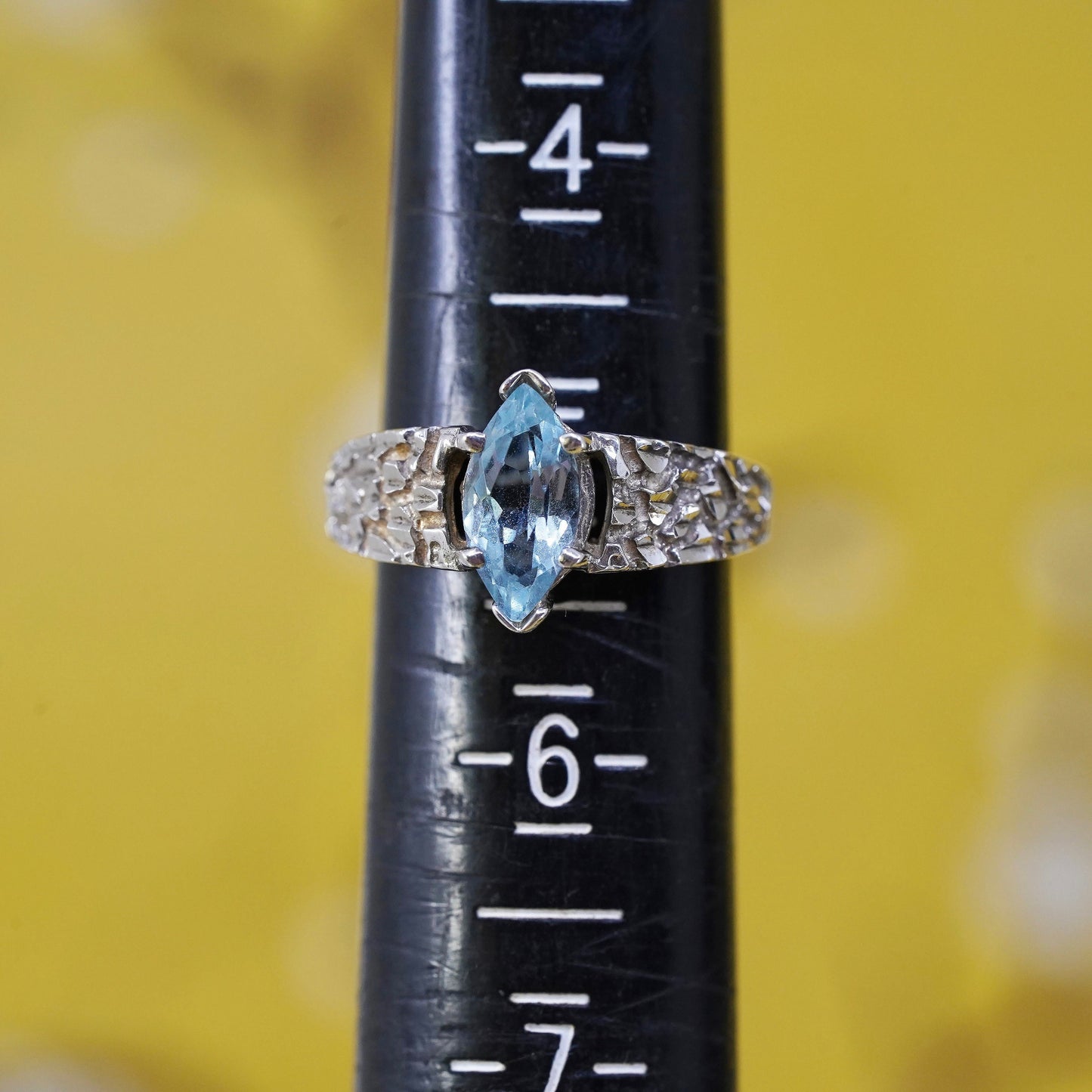 Size 5, vintage sterling 925 silver statement ring with blue topaz