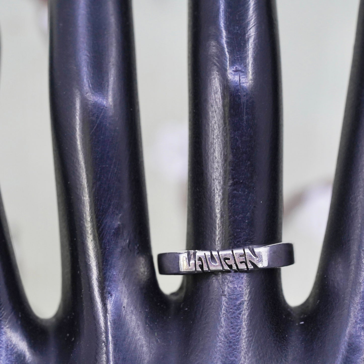 Size 8, vintage Sterling silver handmade ring, 925 name “Lauren” stackable band