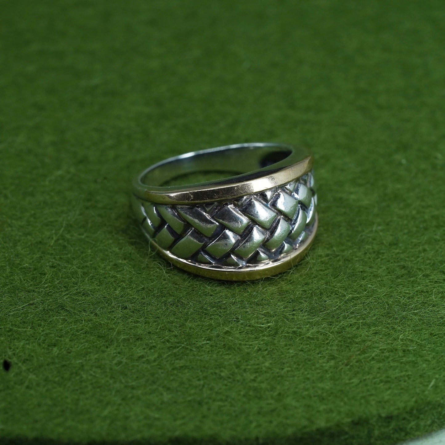 Size 7, vtg sterling 925 silver with 14K yellow gold trims braided woven ring