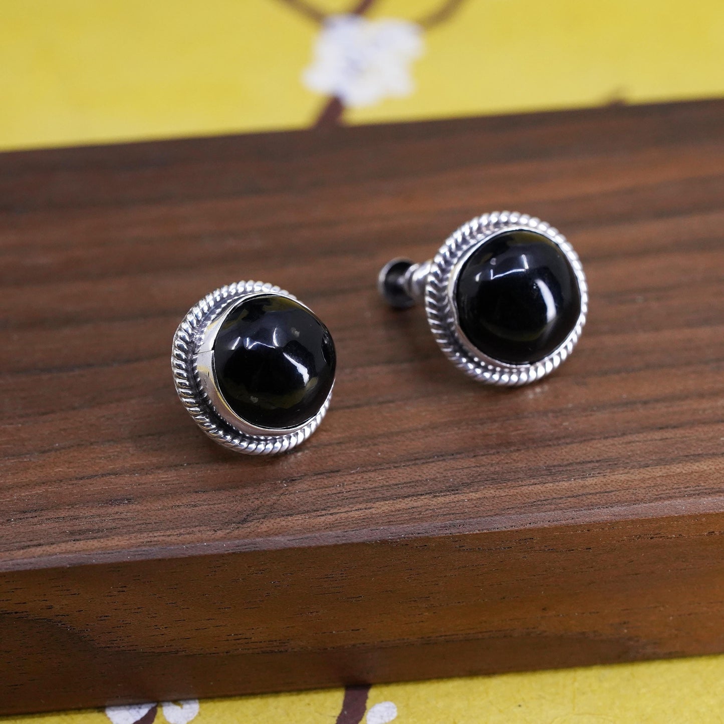 Vintage Mexican Sterling 925 silver handmade screw back earrings w/ black onyx