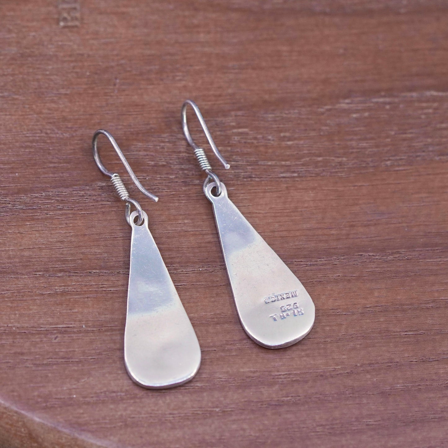 vtg Mexican sterling silver handmade earrings, 925 teardrop with pattern inlay