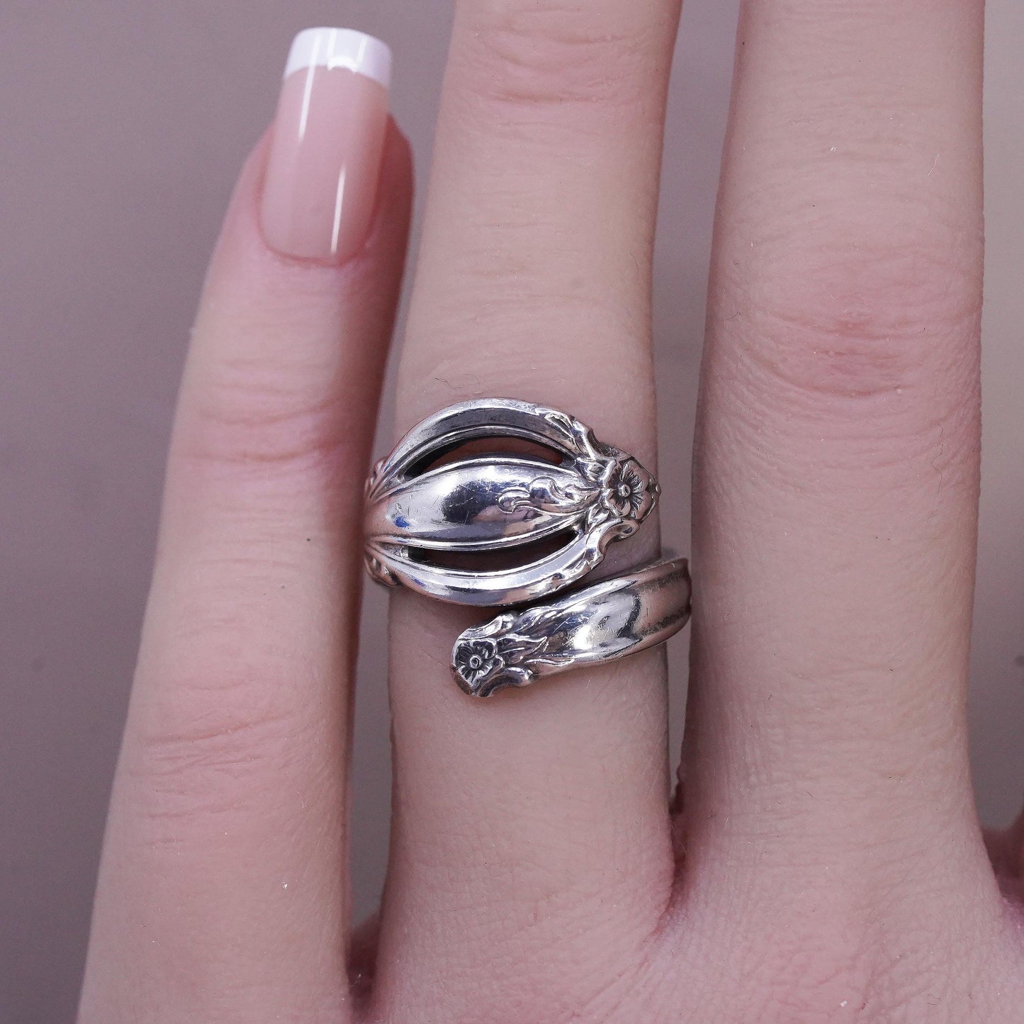 Size 5.5, vintage Sterling silver handmade ring, 925 flower spoon wrap band