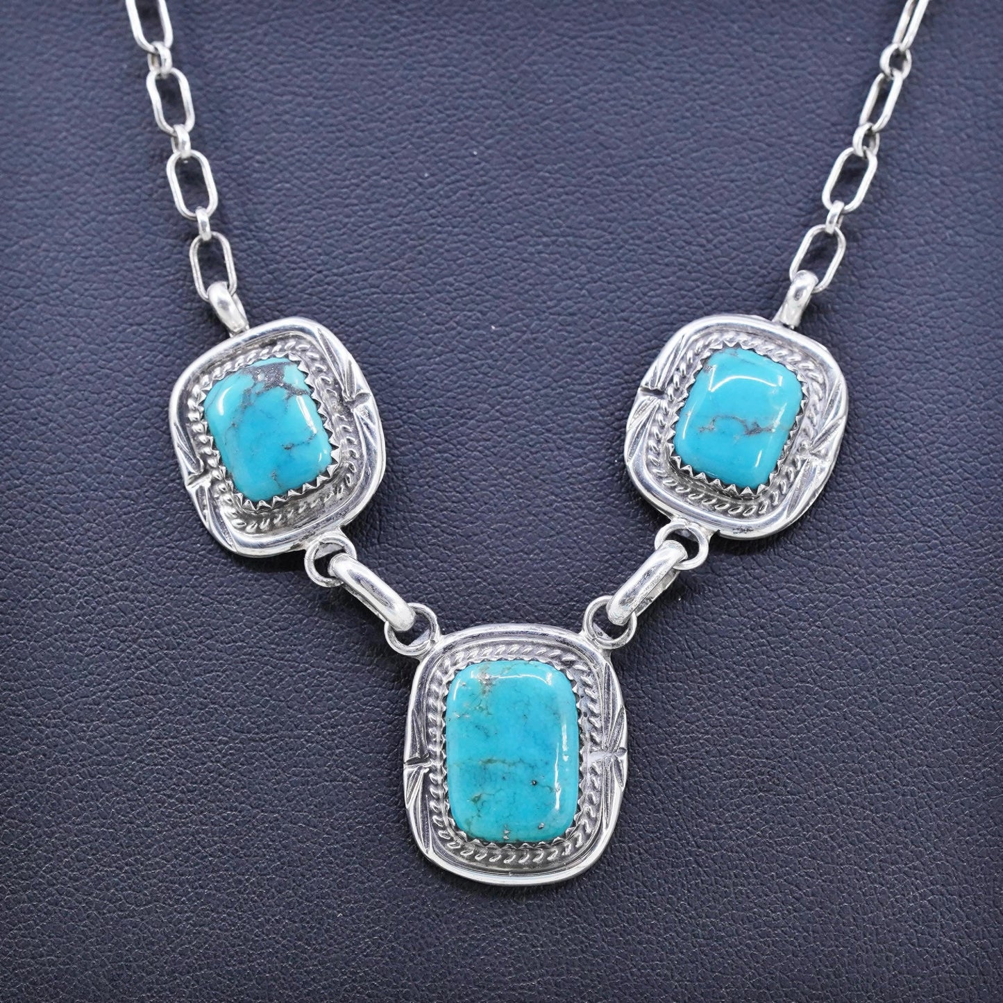 18", Native American Sterling silver necklace 925 elongated turquoise pendant