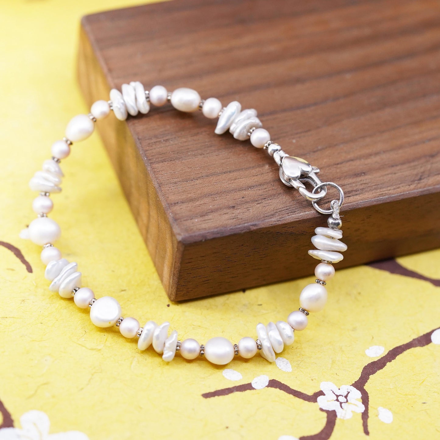 6.75”, Vintage Sterling 925 silver handmade pearl bracelet with 925 clasp