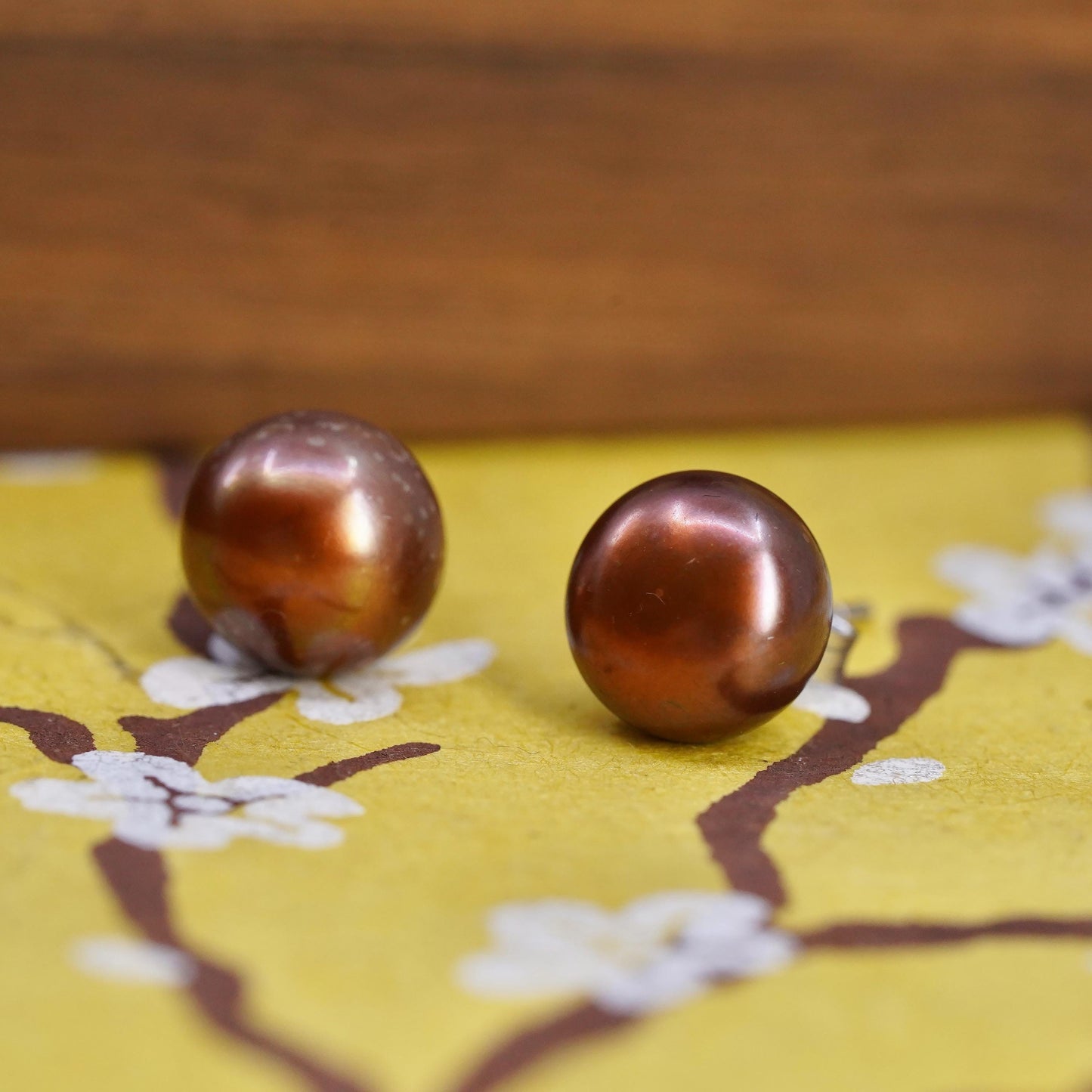 8mm, Vintage 925 Sterling silver handmade studs earrings bronze tone pearl