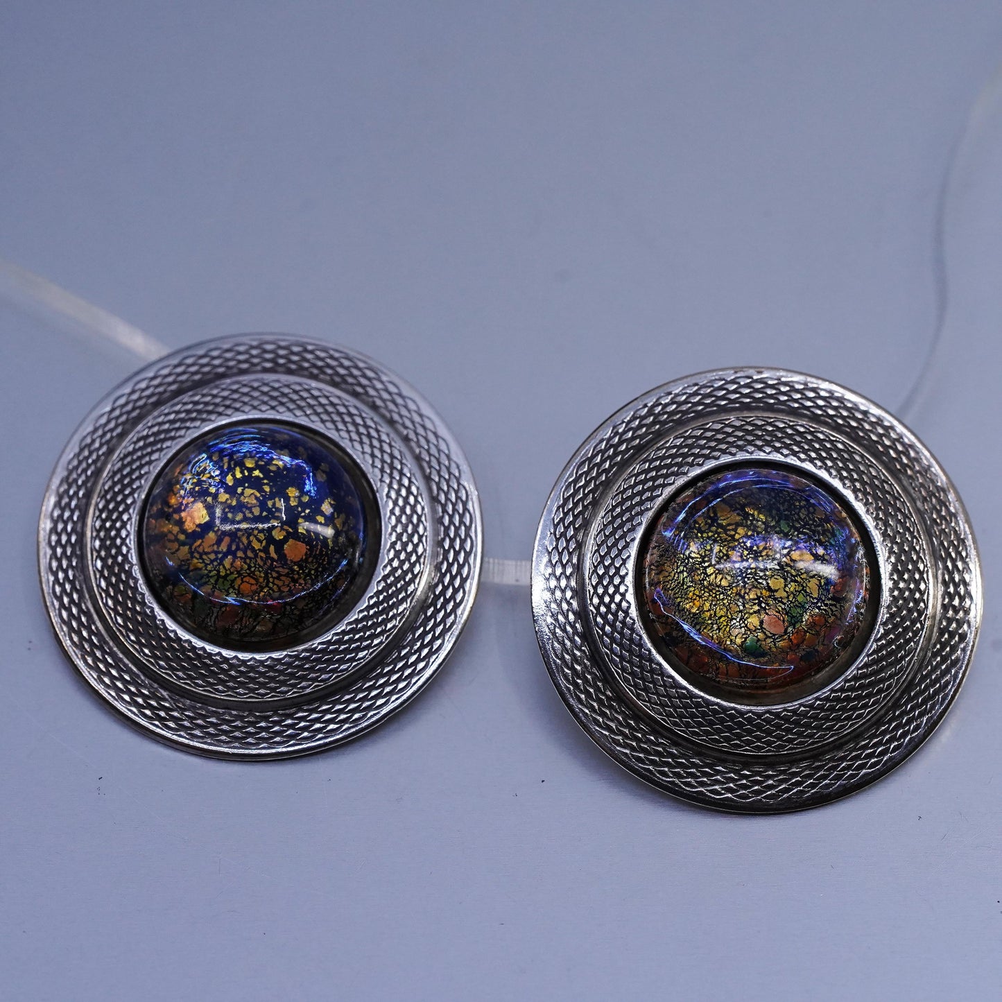 VTG Sterling 925 silver earrings, textured circle clip on dichroic glass bead