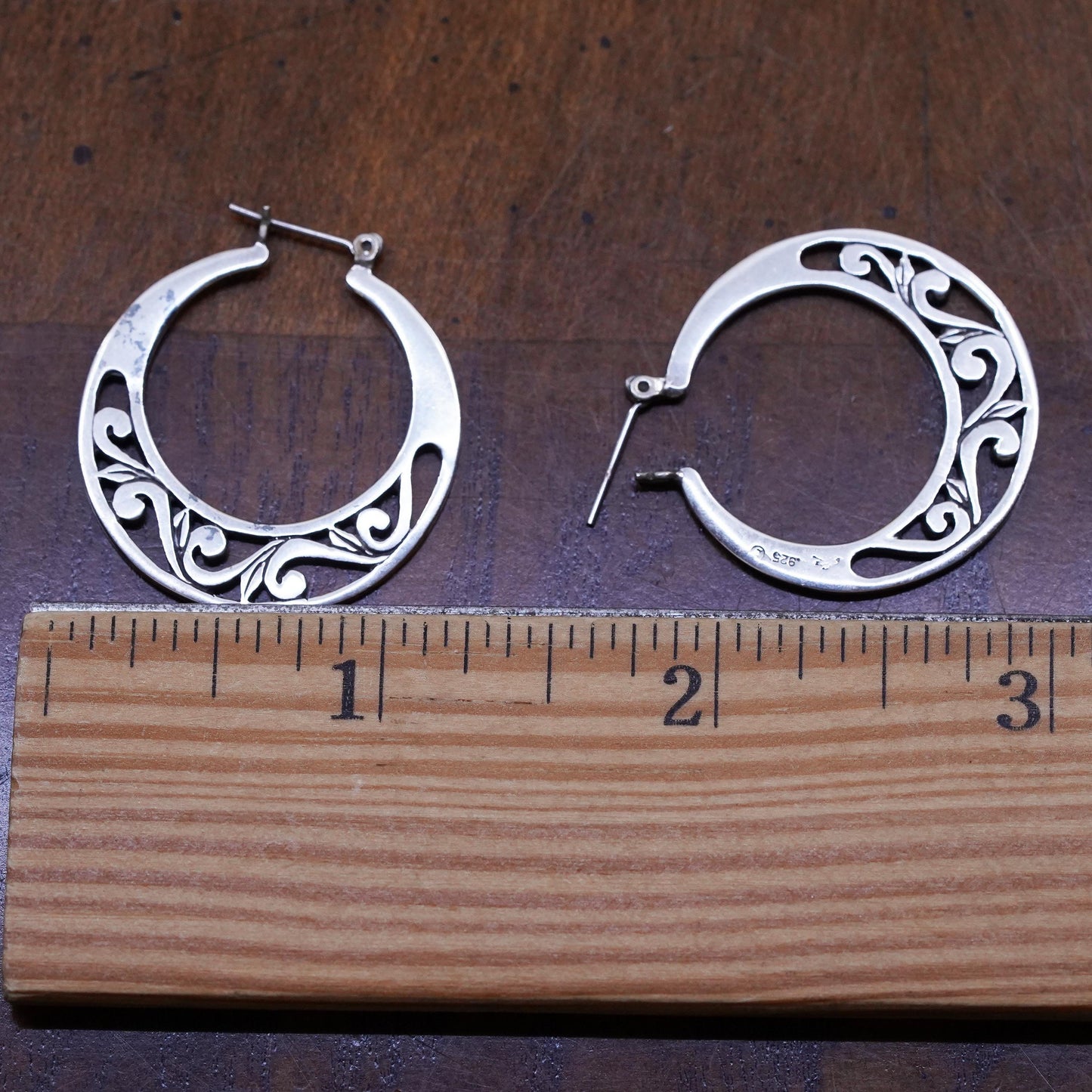 1.25”, vintage Jezlaine Sterling silver filigree hoop earrings, 925 huggie