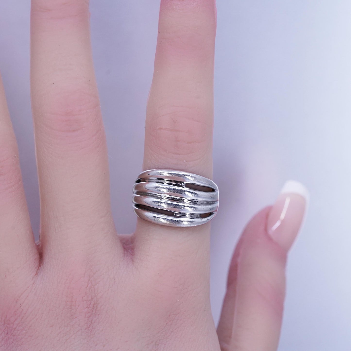 Size 6.75, vintage Sterling 925 silver handmade ring, modern ribbed band