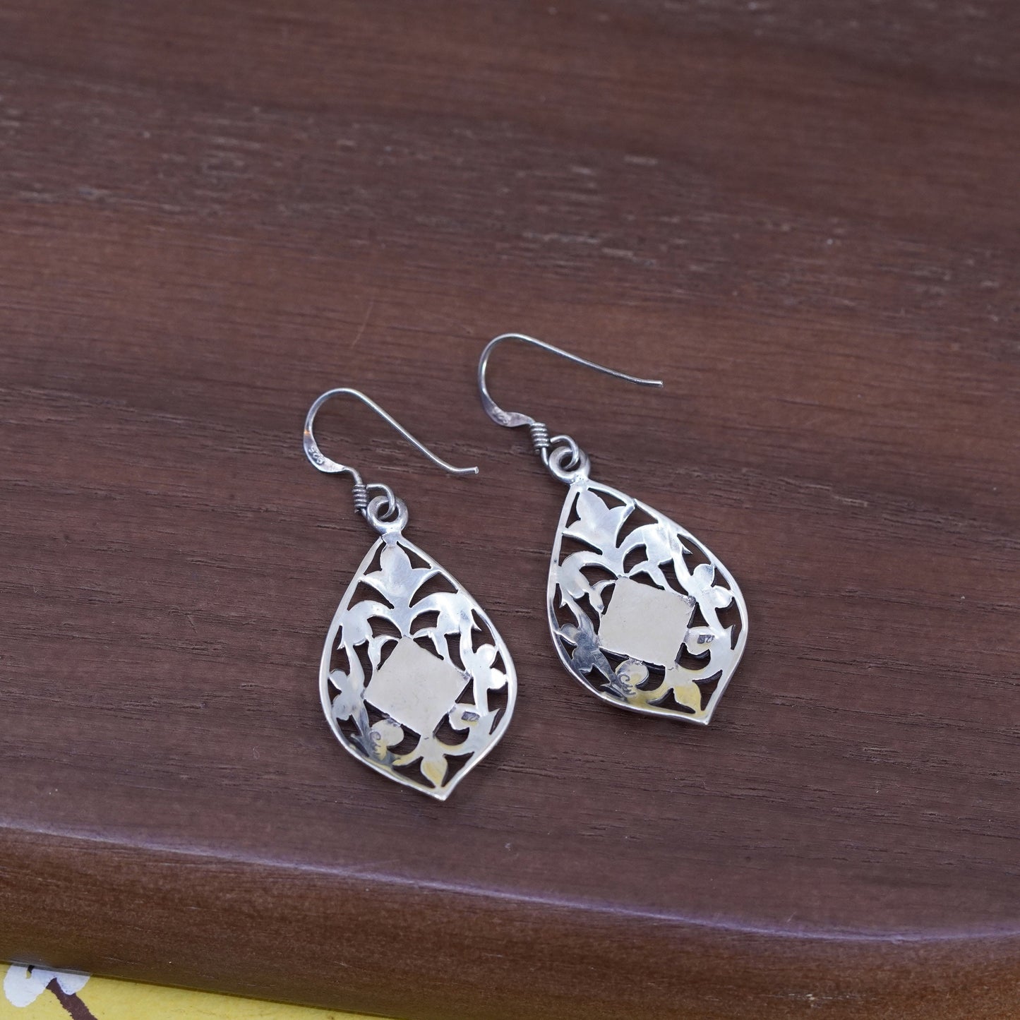 Vintage Sterling silver handmade earrings, 925 filigree dangle with onyx inlay