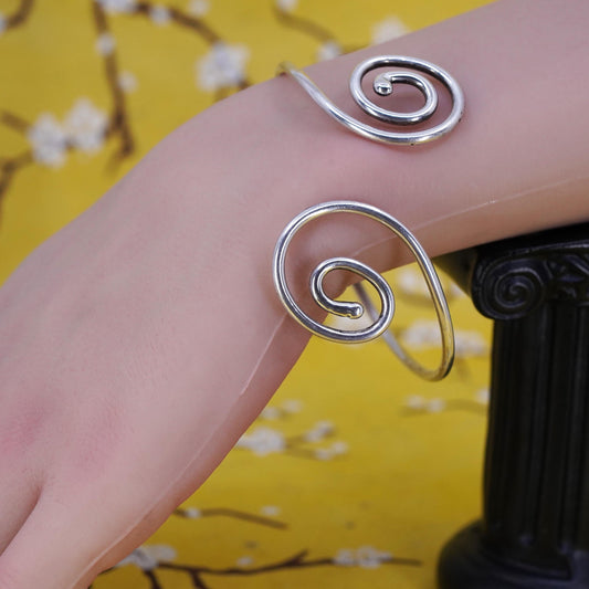 8”, Native American Dennis Ramone Sterling silver bracelet, 925 spiral cuff