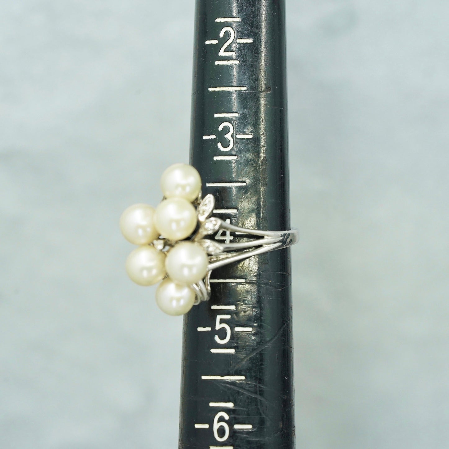 Size 4, VTG Sterling 925 silver handmade ring with cluster pearl and diamond