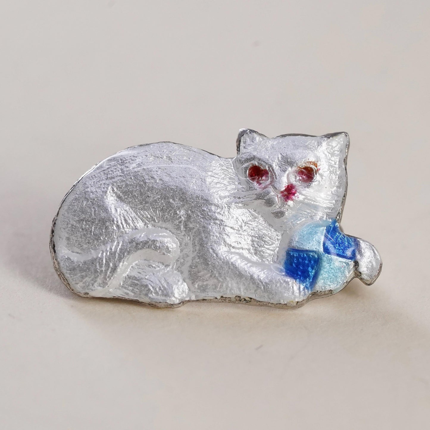 Vintage Sterling silver handmade brooch, 925 enamel white cat pin