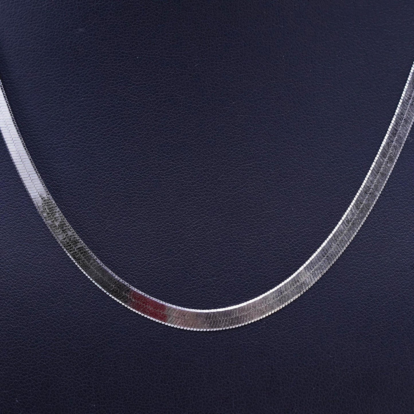18" 4mm, vintage Italian Sterling 925 silver textured herringbone necklace