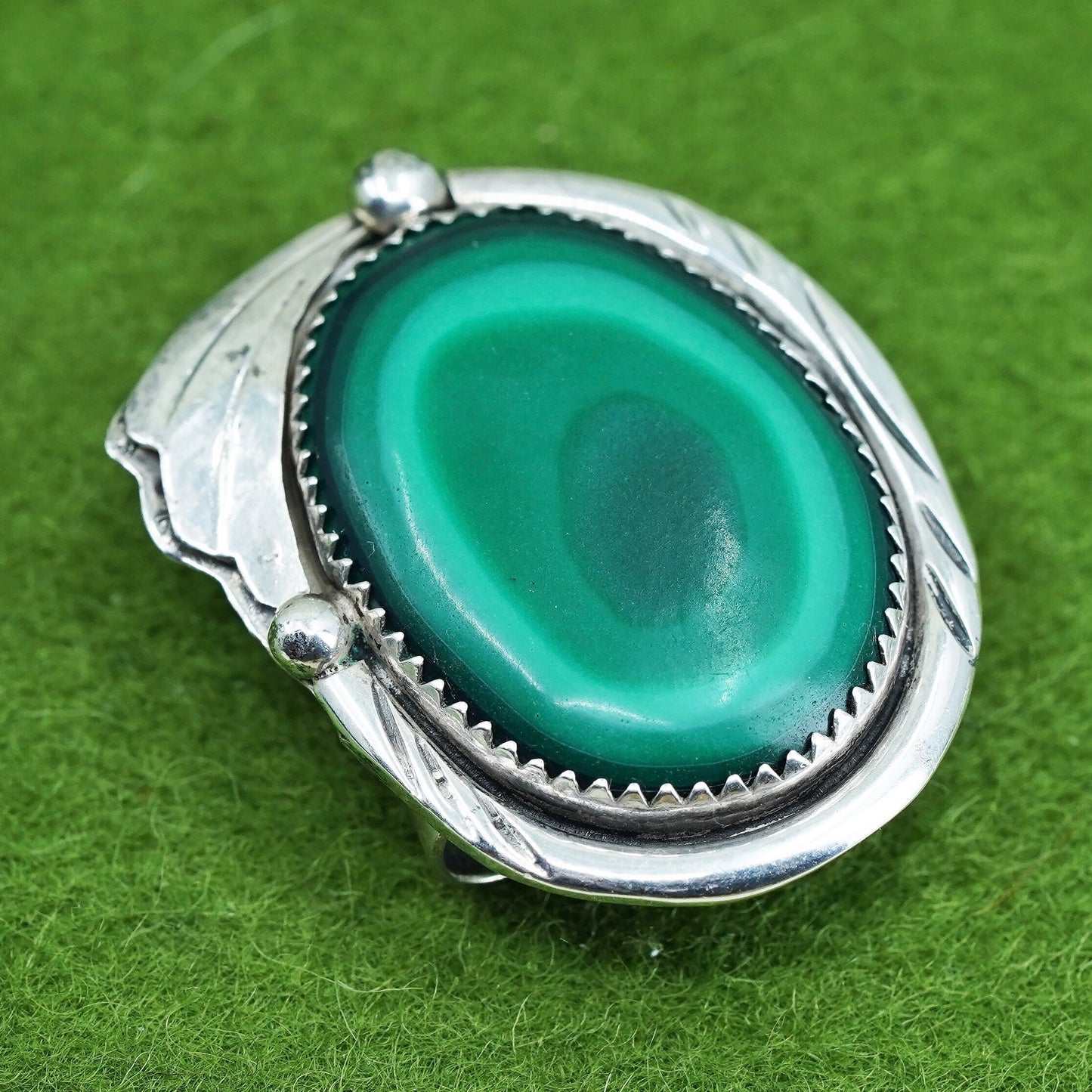 Native American Navajo Eddie Chee bolo tie, Sterling 925 silver, malachite