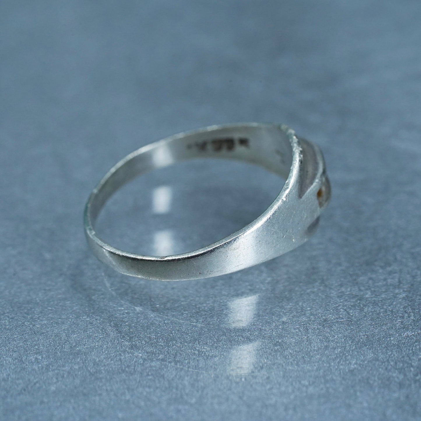 Size 6, vintage Sterling 925 silver handmade ribbed ring, band