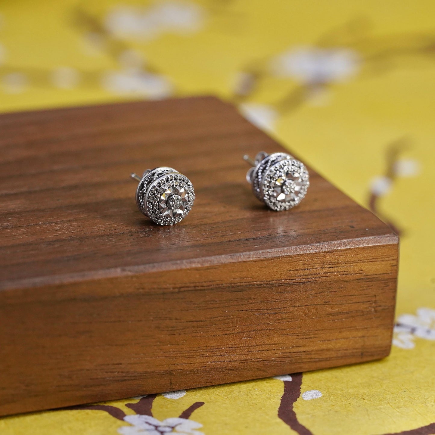 Vintage Sterling 925 silver cluster diamonds studs earrings