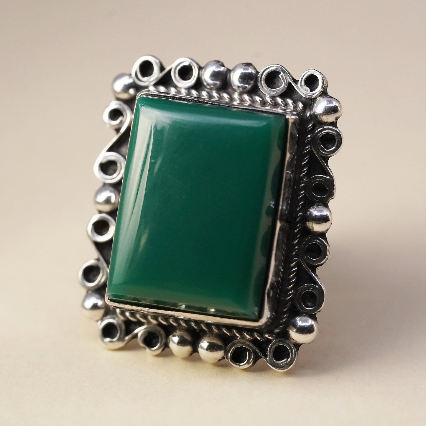 Vintage Mexican sterling silver single earring, 925 screw back flower with jade