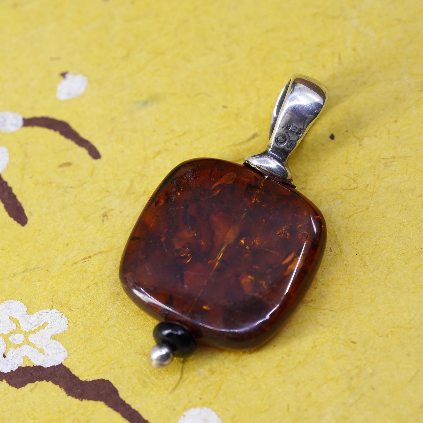 Vintage shube Sterling 925 silver handmade pendant with Square amber
